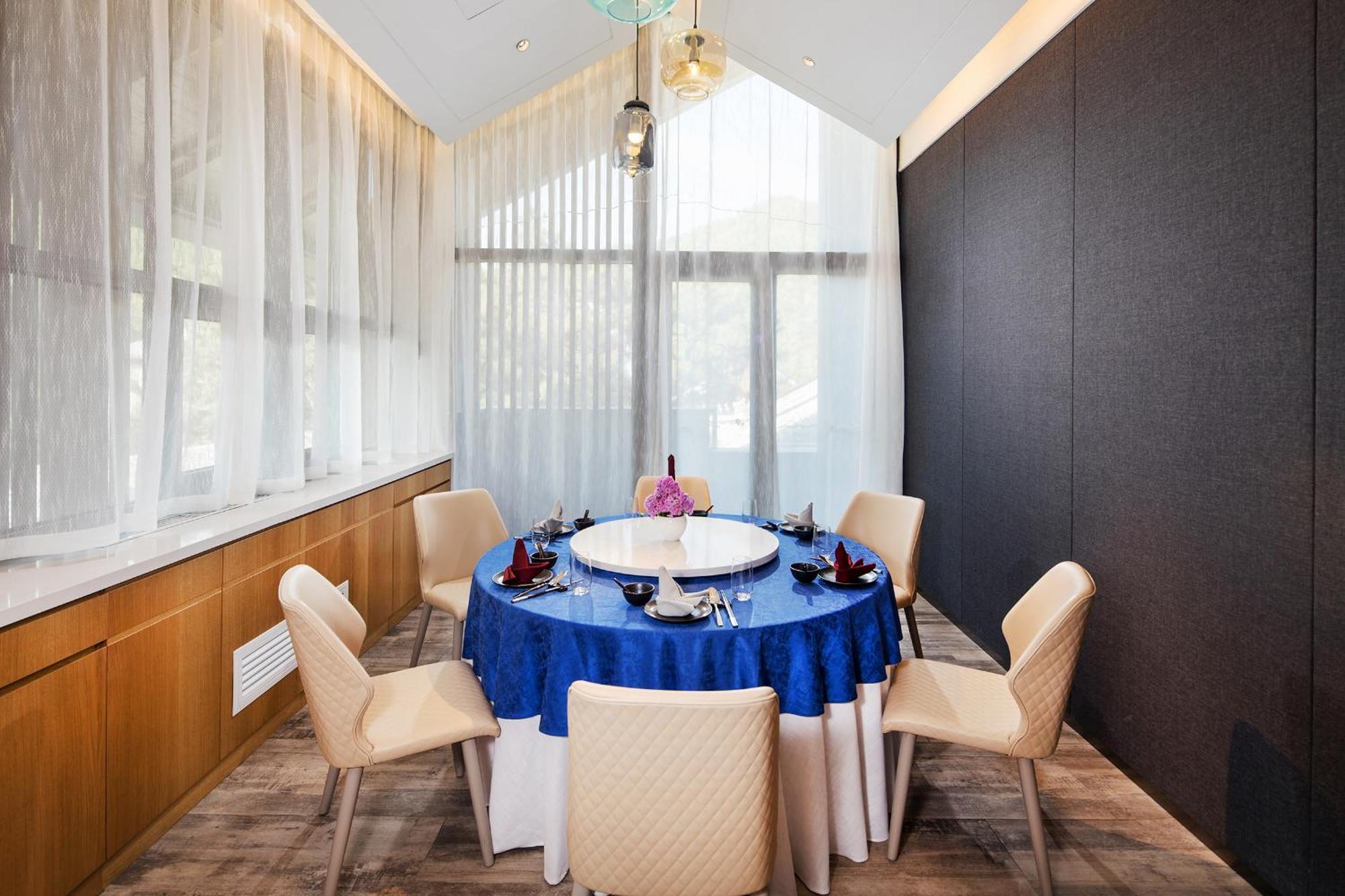 צ'נגדה Jinshanling Great Wall Hotel מראה חיצוני תמונה